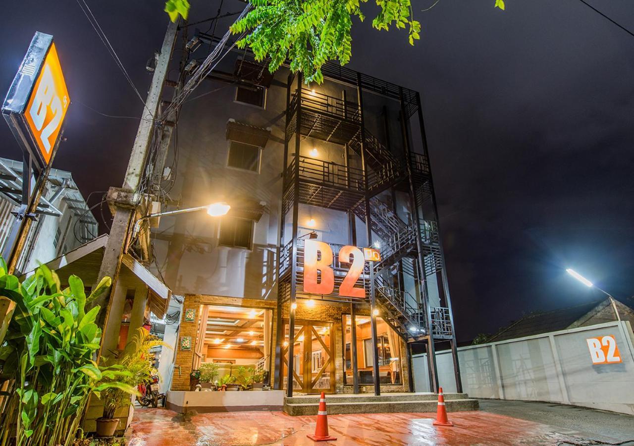 Готель B2 Night Bazaar Чіанграй Екстер'єр фото